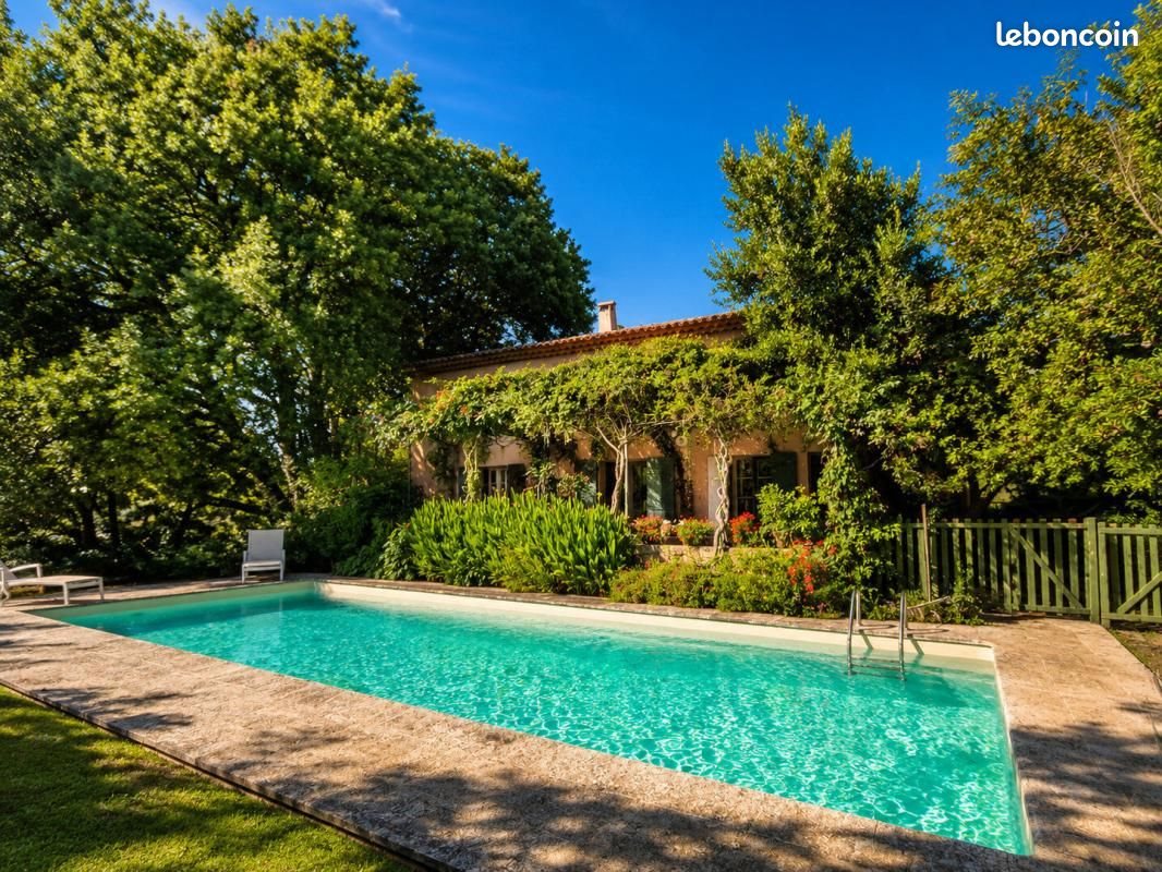 Maison à vendre, 245m², Ansouis