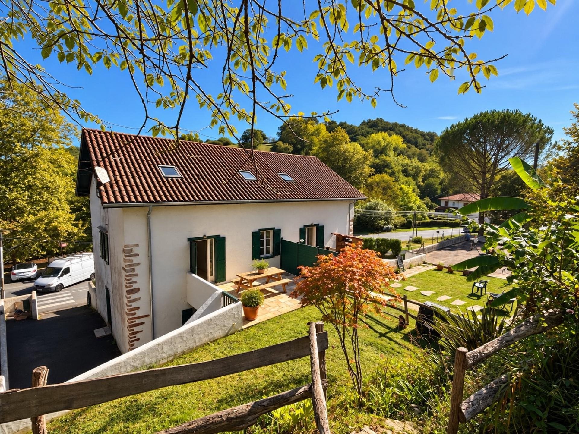 Maison à vendre, 97m², Sare
