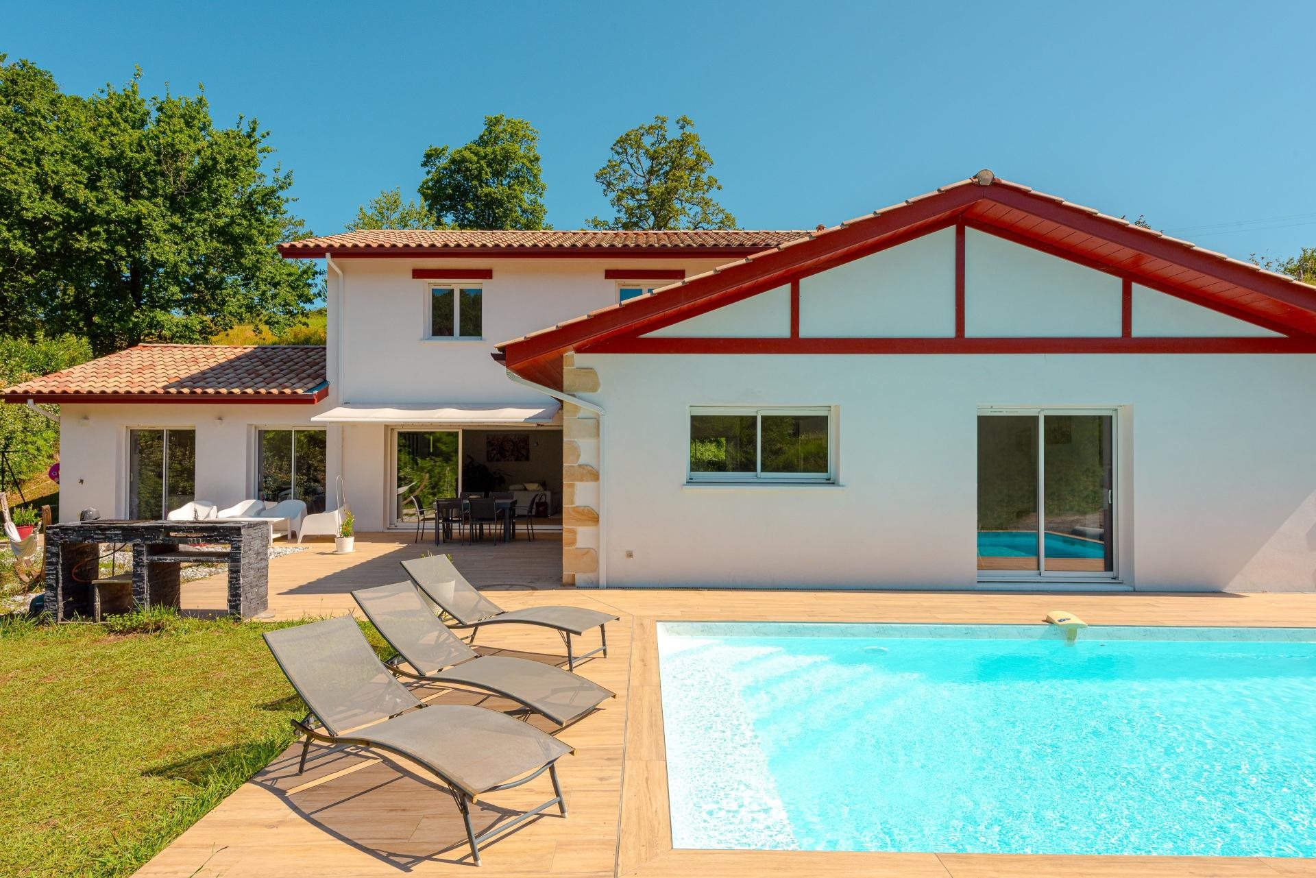 Maison à vendre, 182m², Ahetze