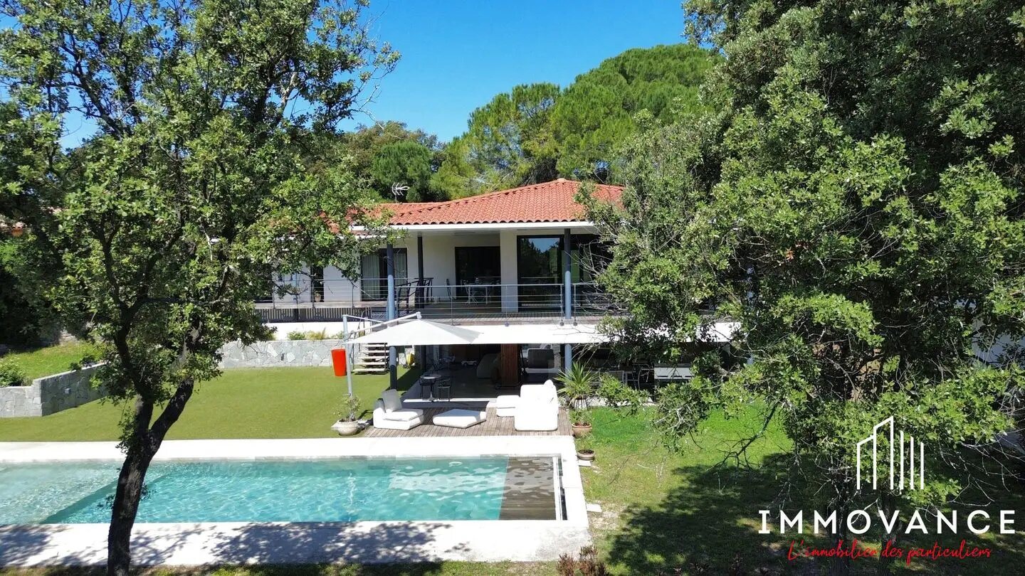 Maison à vendre, 301m², Sommières