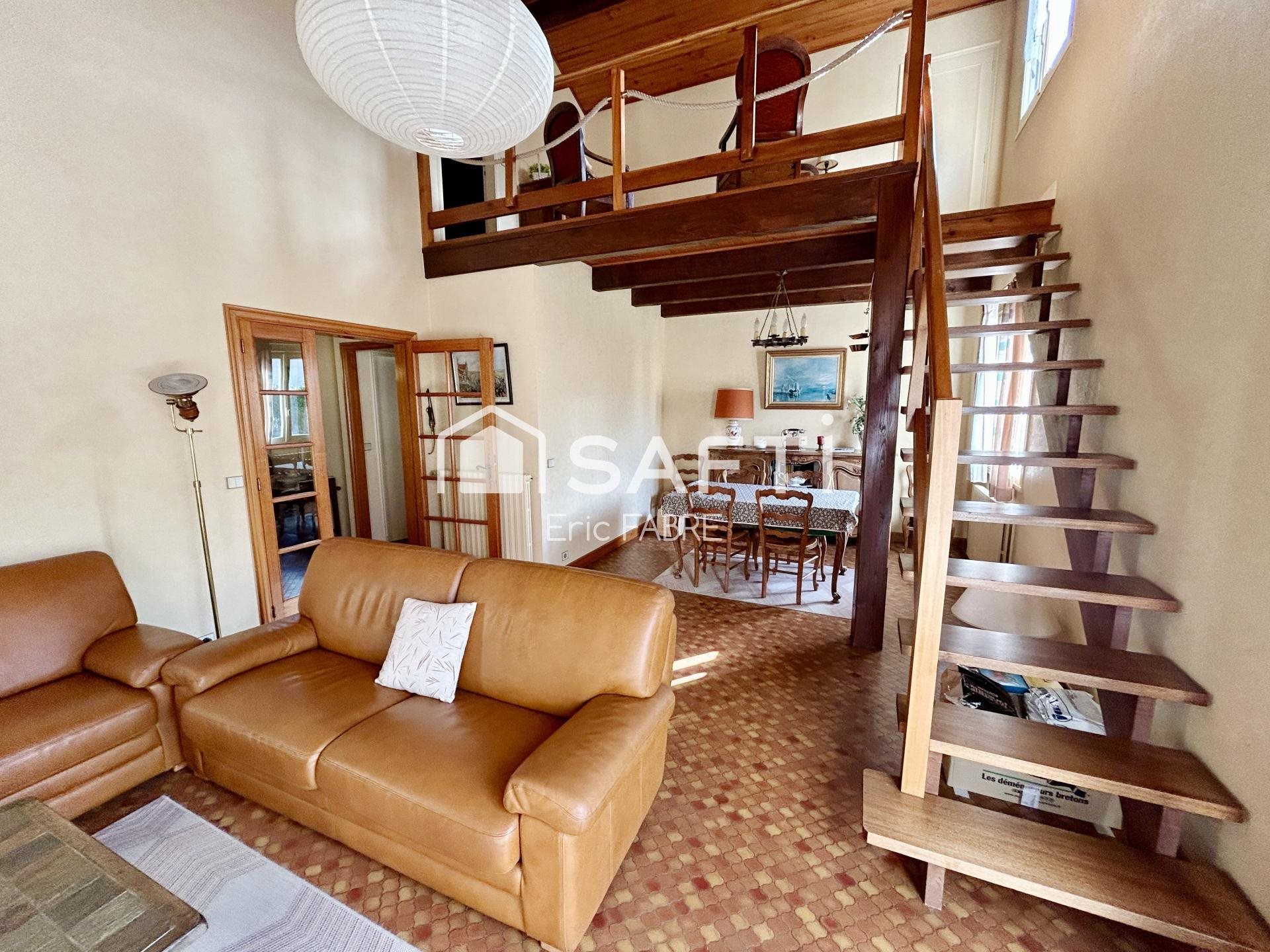 Maison à vendre, 99m², Aussillon