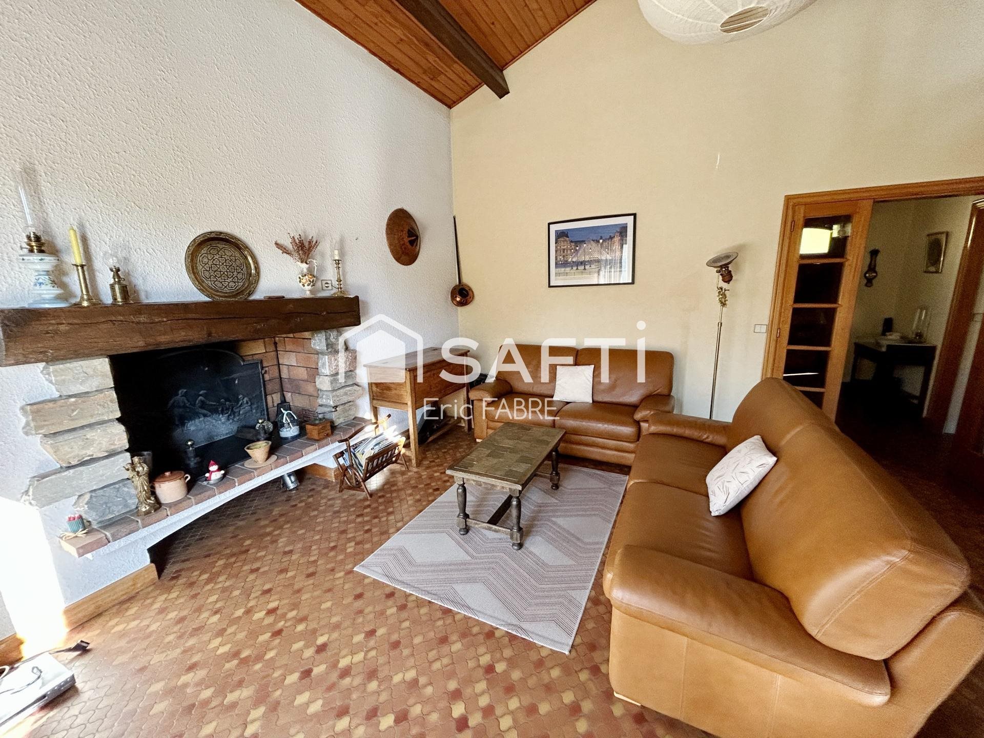 Maison à vendre, 99m², Aussillon