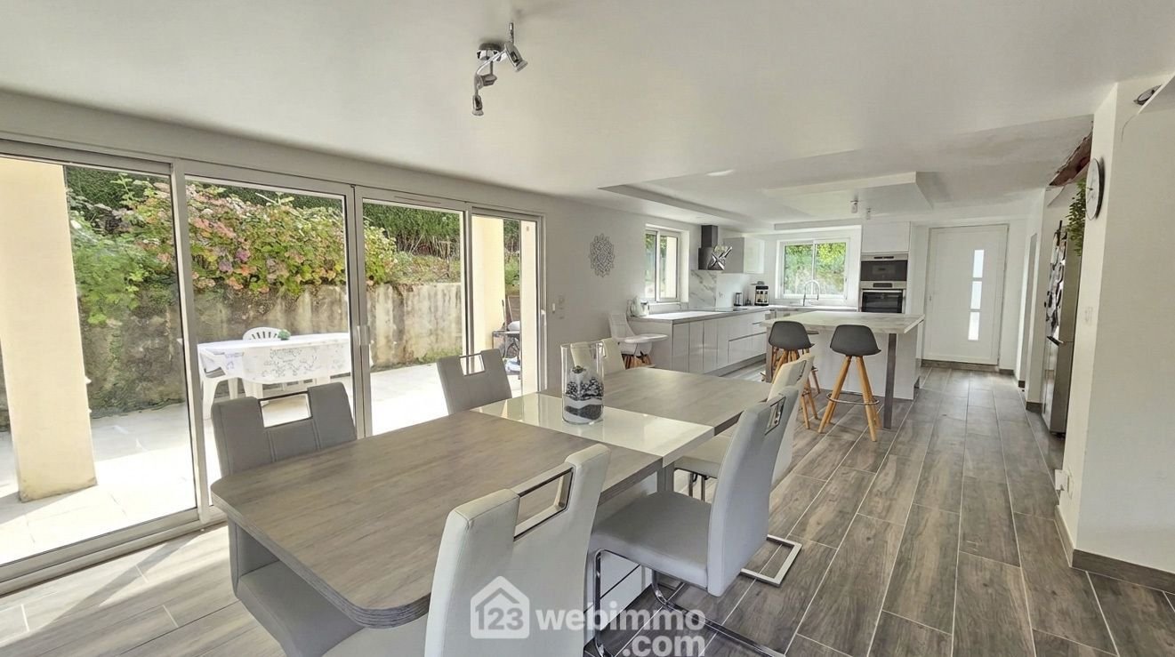 Maison à vendre, 149m², Bénéjacq