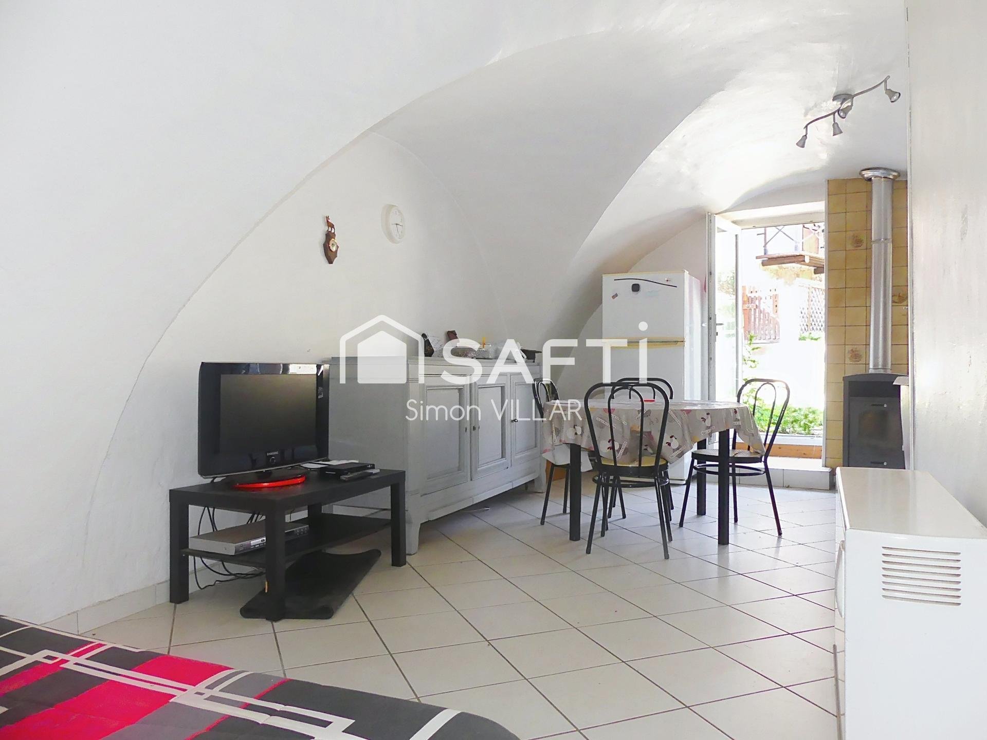 Maison à vendre, 100m², Saint-Laurent-du-Cros