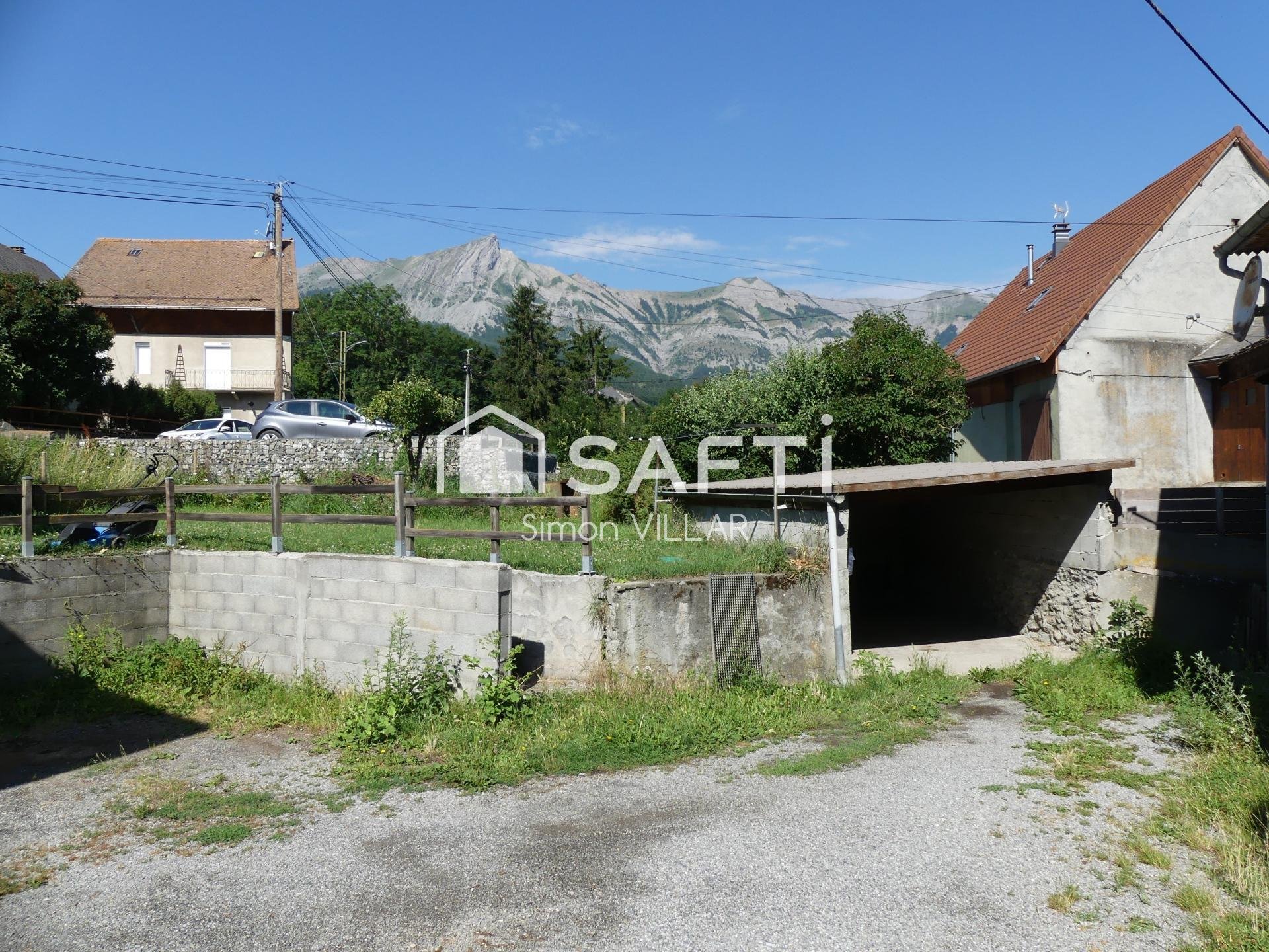 Maison à vendre, 100m², Saint-Laurent-du-Cros