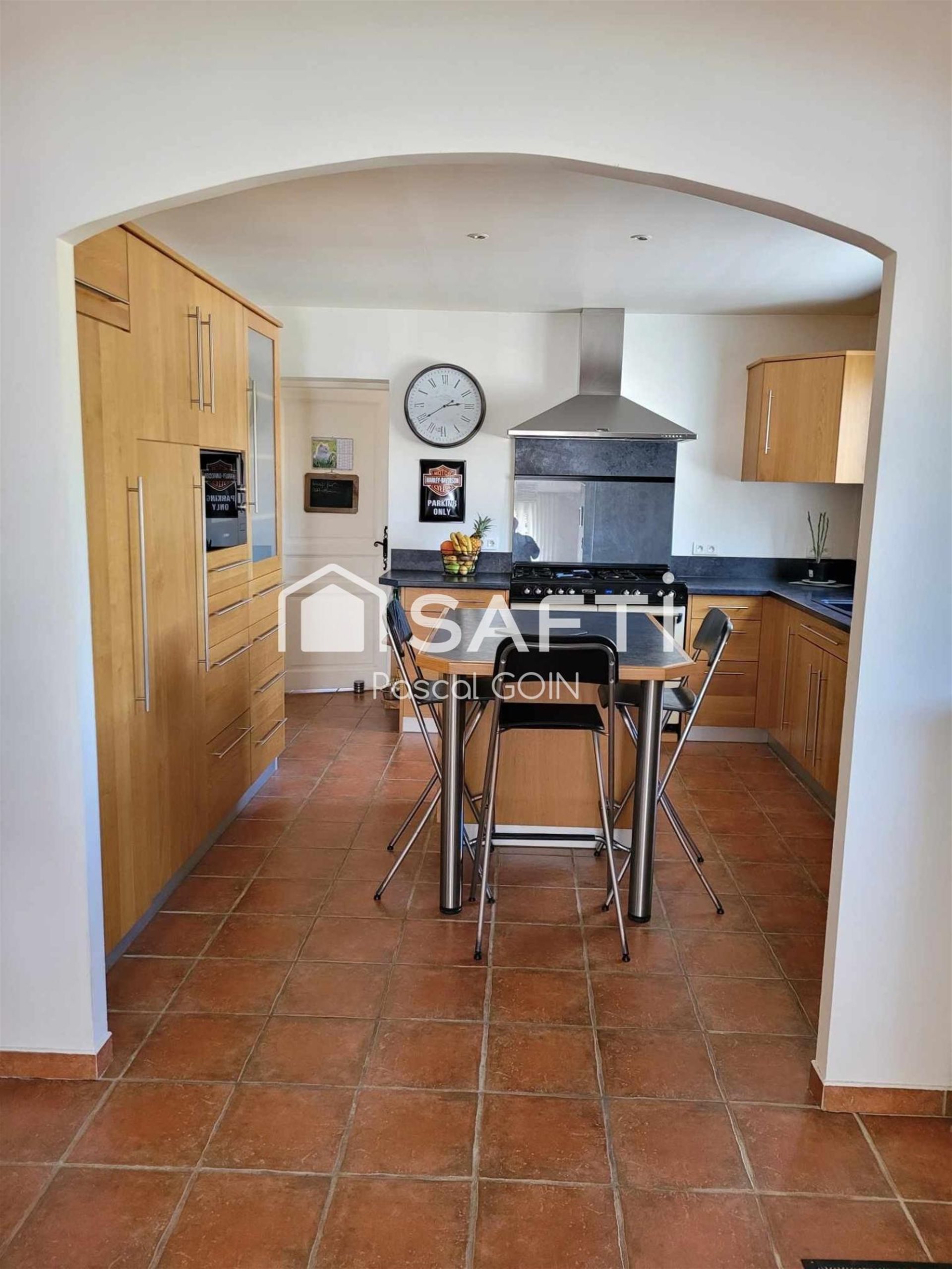 Maison à vendre, 130m², Meyrannes