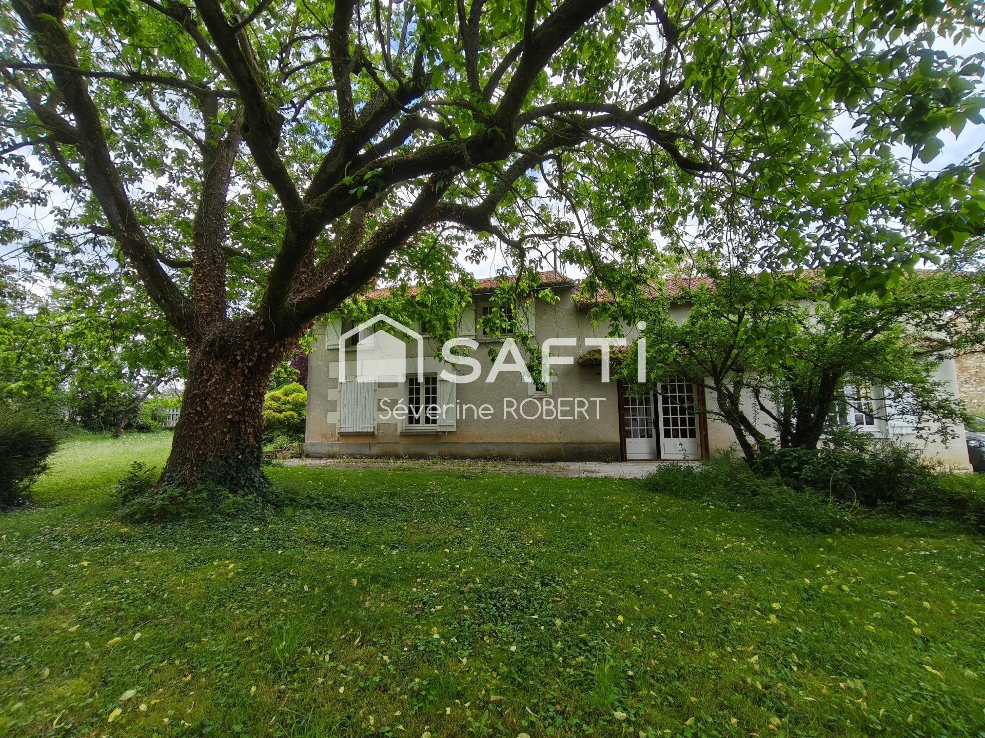 Maison à vendre, 125m², Saint-Jean-de-Sauves