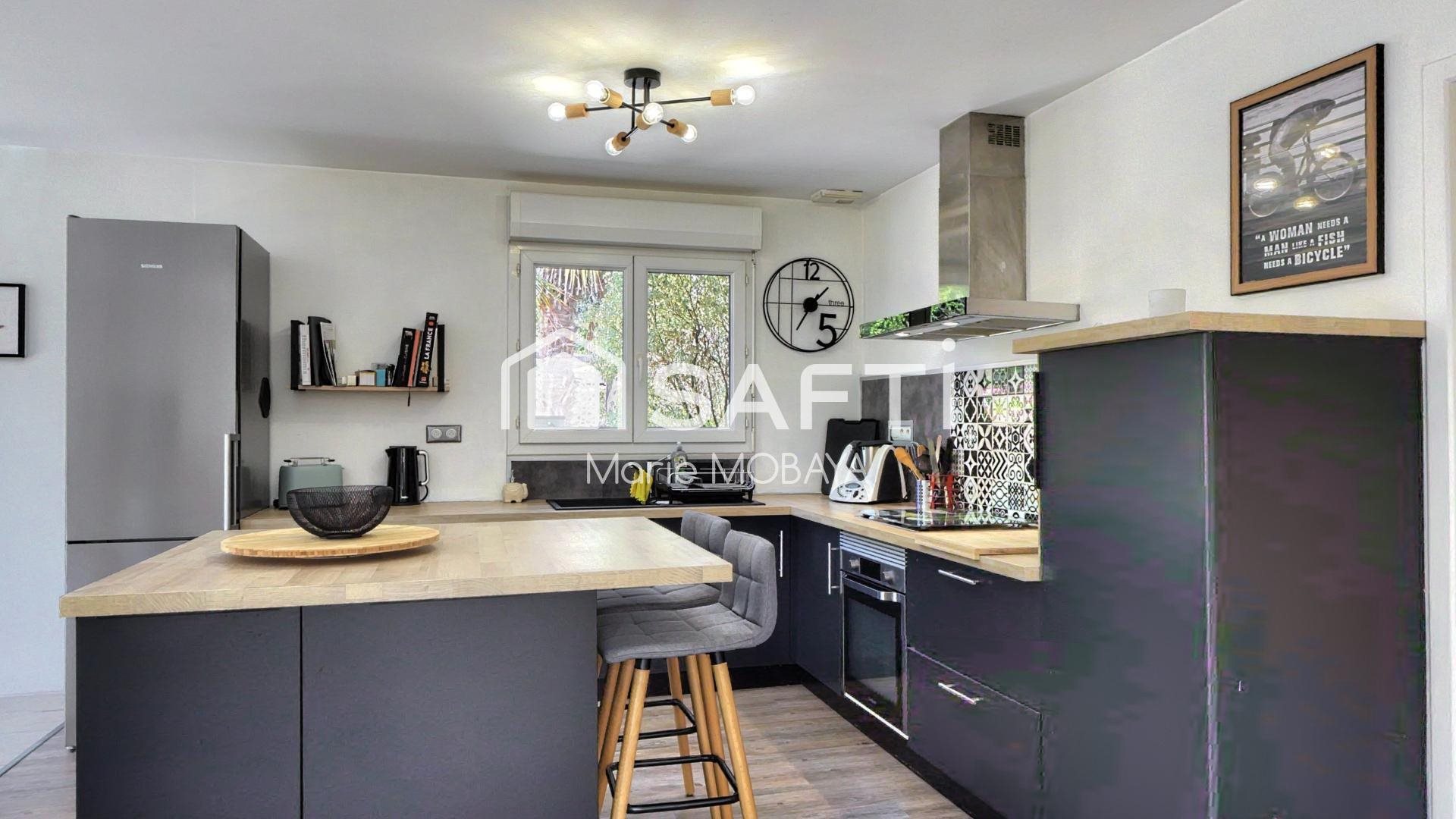 Maison à vendre, 93m², Izon