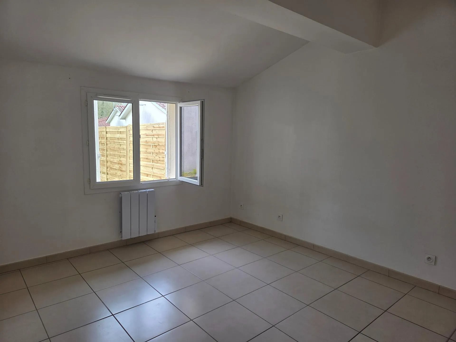 Maison à vendre, 58m², Teuillac