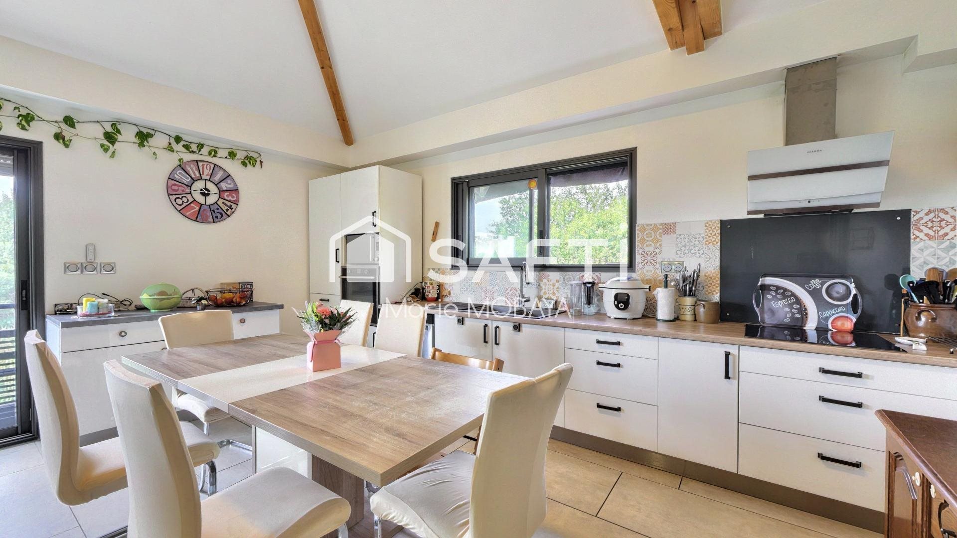 Maison à vendre, 132m², Cubzac-les-Ponts