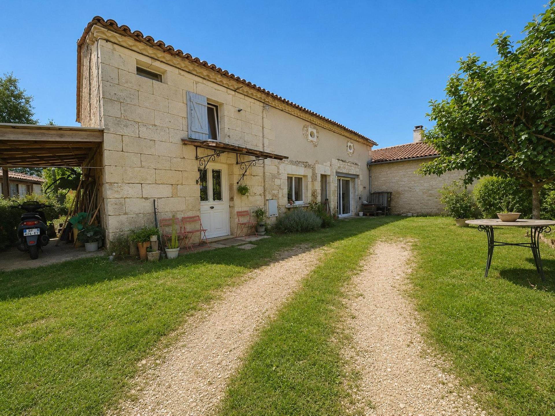 Maison à vendre, 153m², Beauronne