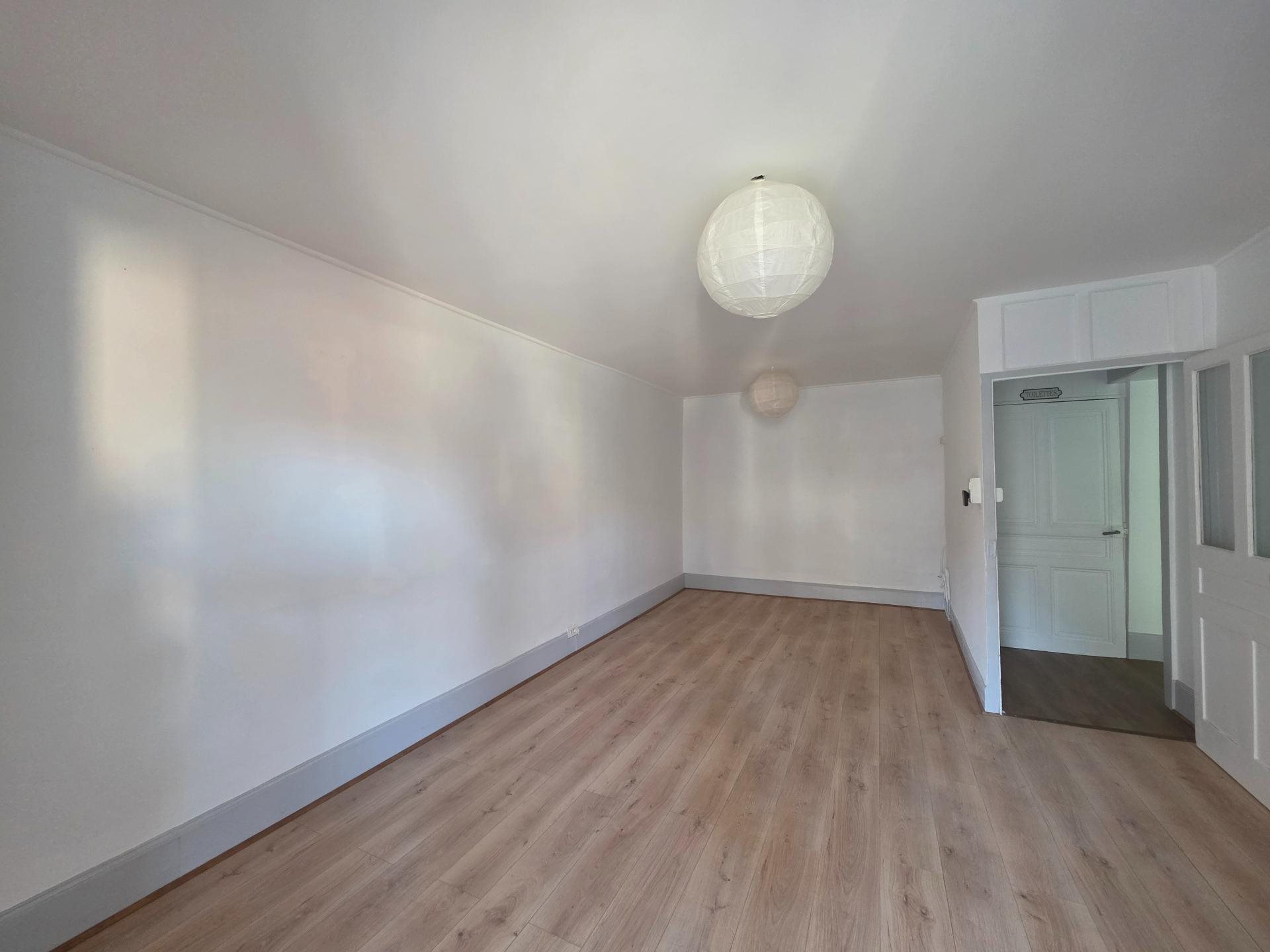 Maison à vendre, 70m², Mouchard