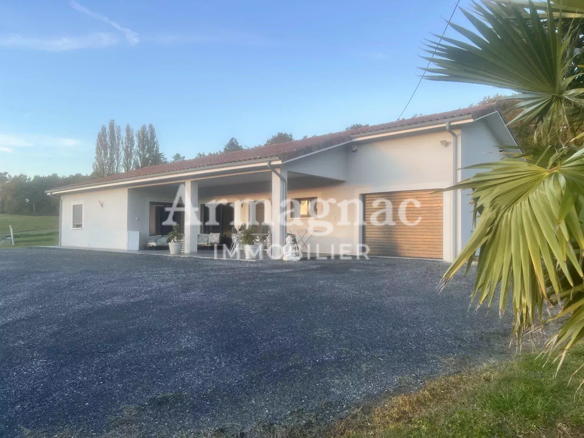 Maison à vendre, 122m², Eauze