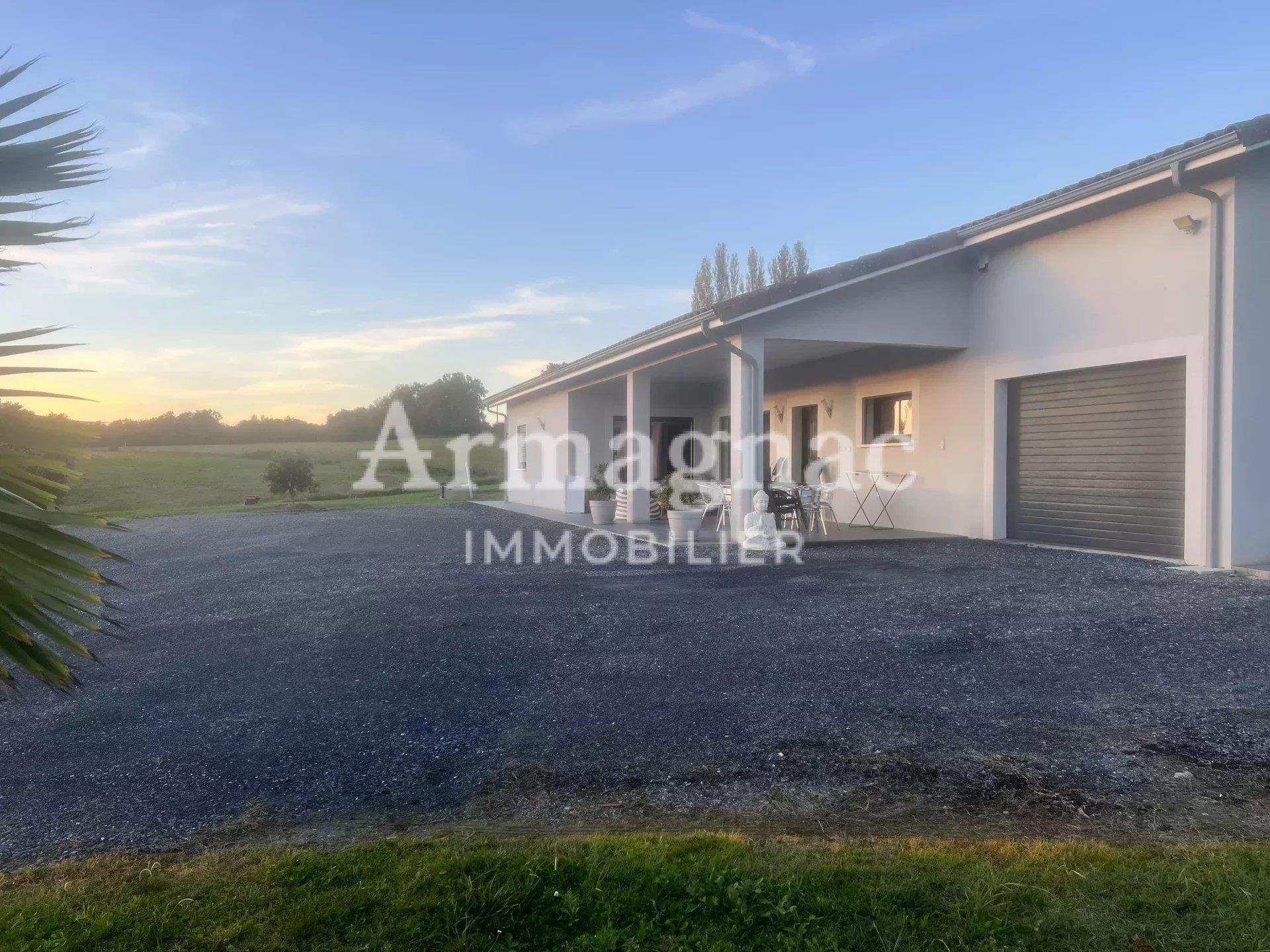 Maison à vendre, 122m², Eauze