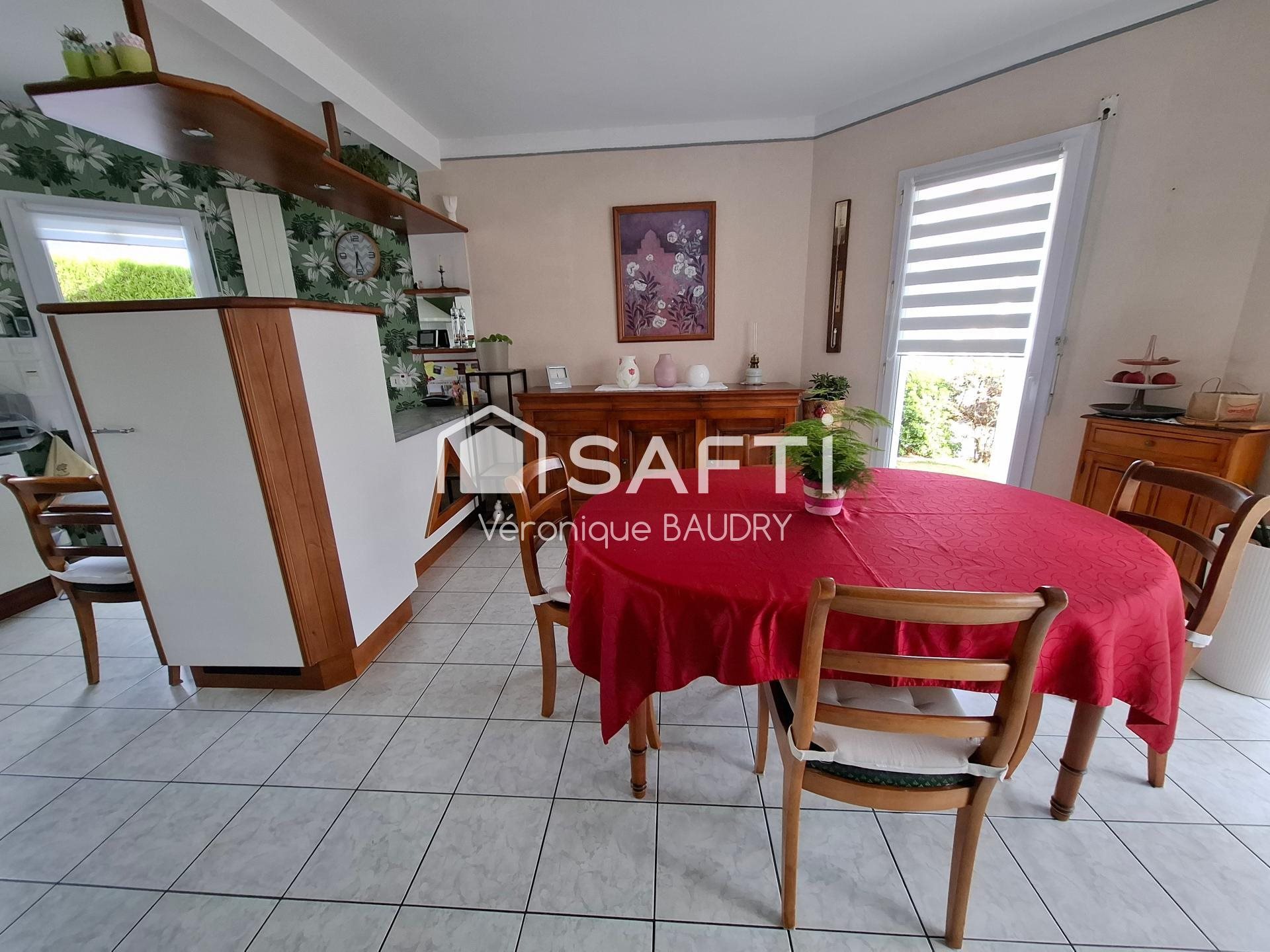 Maison à vendre, 122m², Noyal-sur-Vilaine