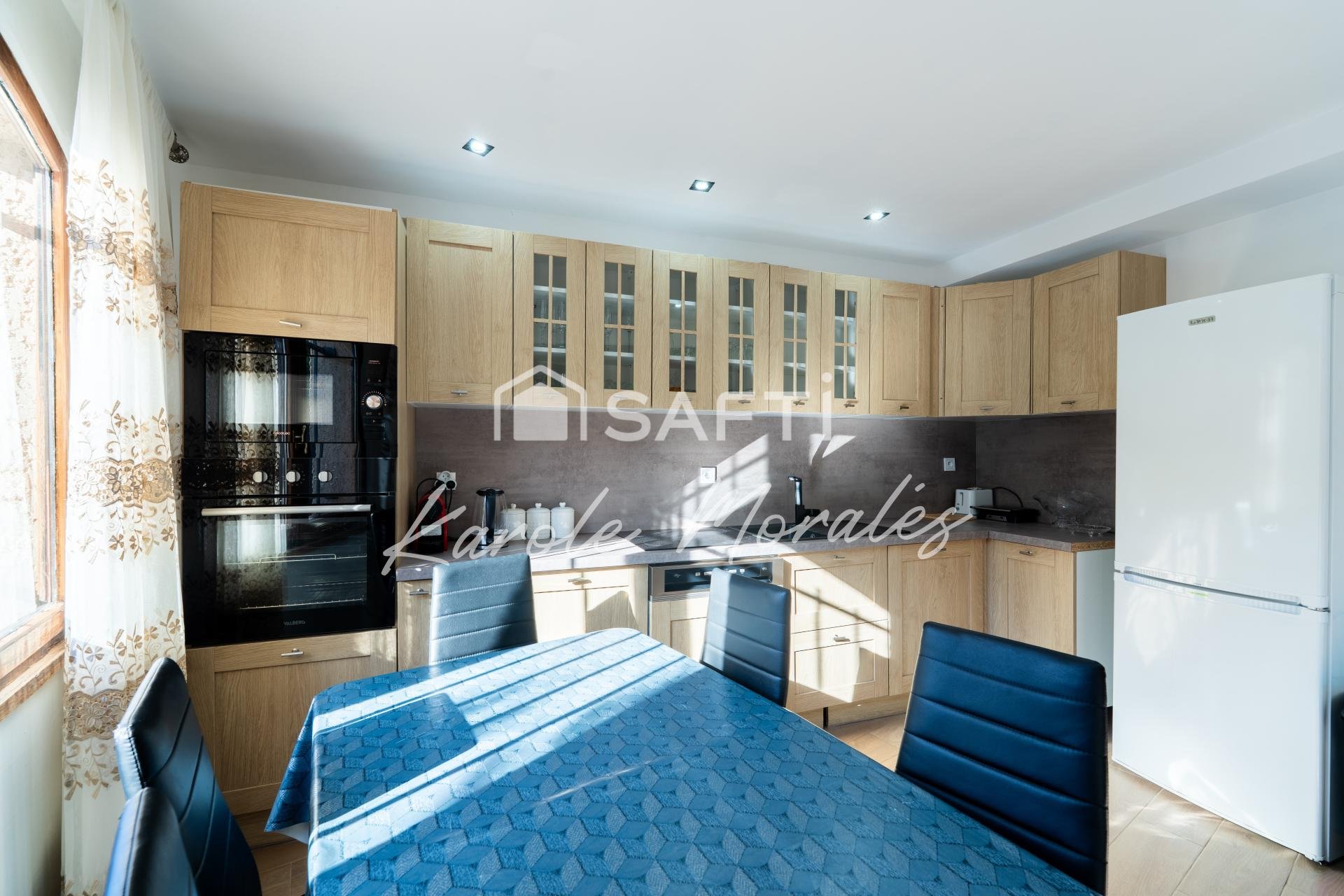 Maison à vendre, 300m², Canet-en-Roussillon