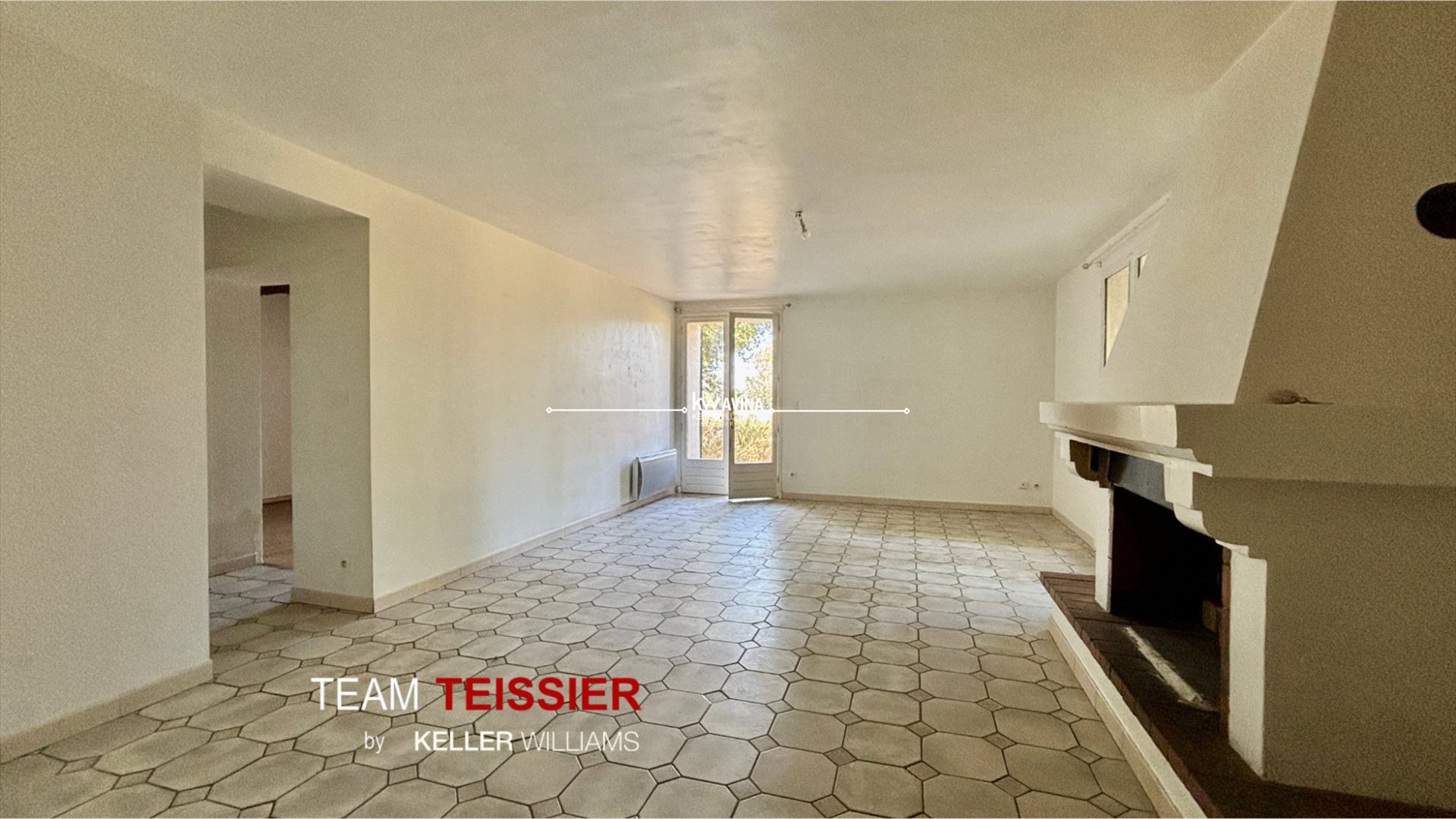 Maison à vendre, 150m², Eyguières