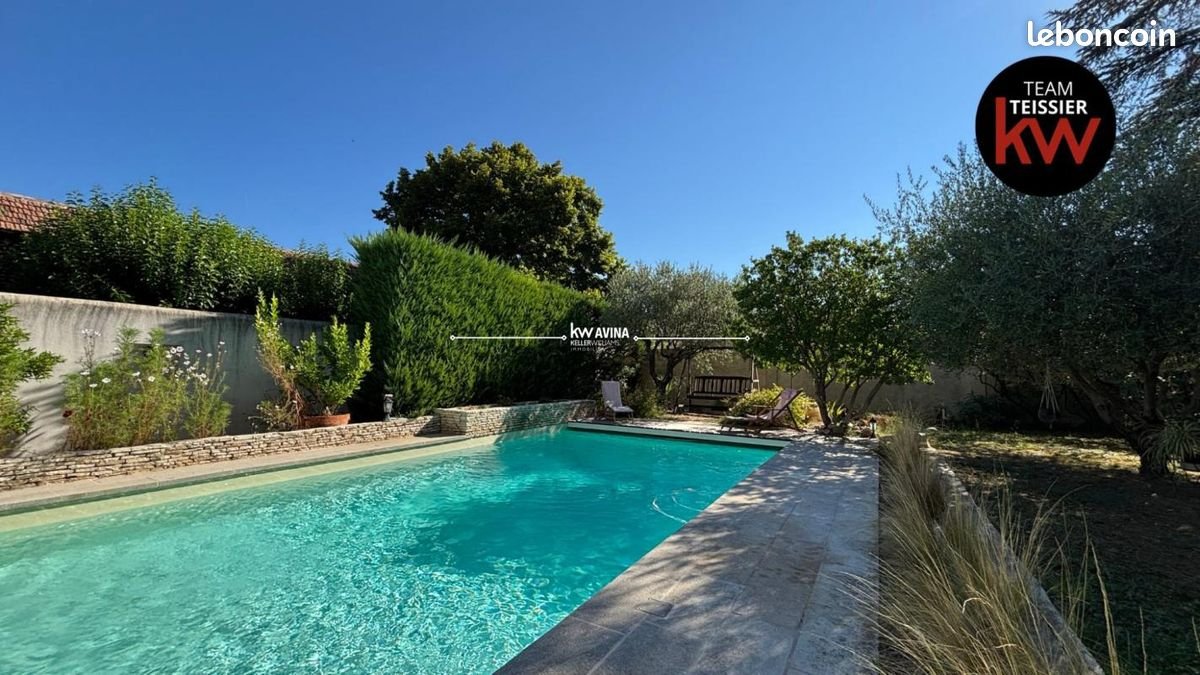 Maison à vendre, 229m², Charleval
