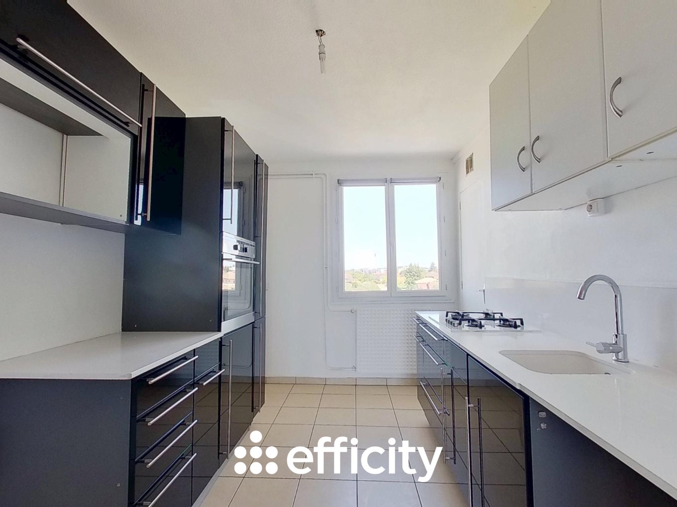 Appartement à vendre, 72m², Meyzieu