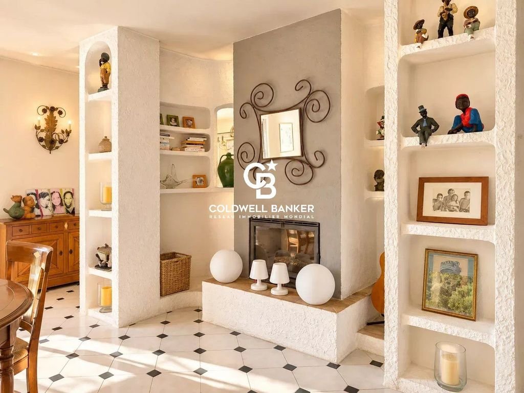 Maison à vendre, 134m², Cavalaire-sur-Mer