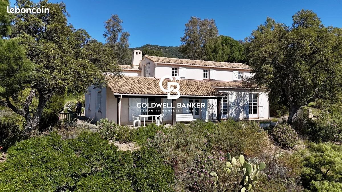 Maison à vendre, 200m², Rayol-Canadel-sur-Mer
