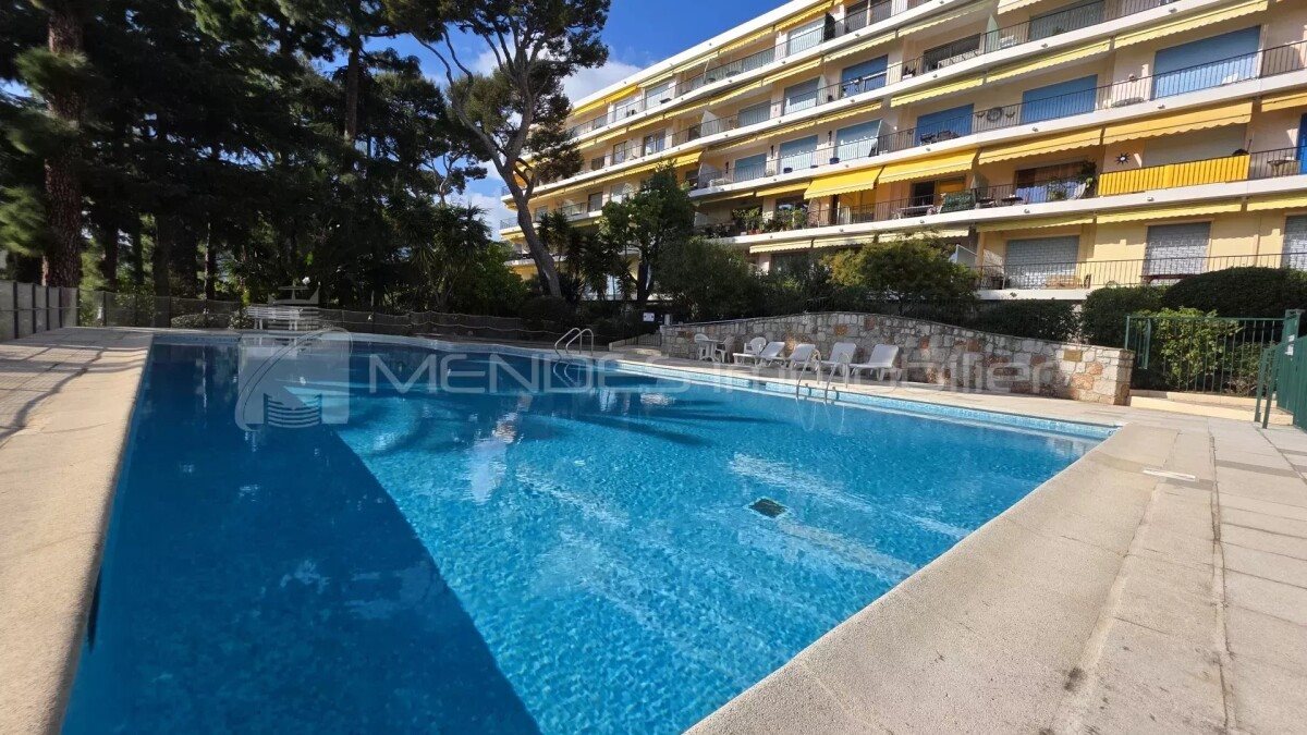Appartement à louer, 141m², Cap-d'Ail
