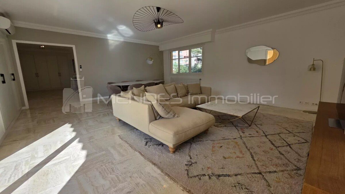 Appartement à louer, 141m², Cap-d'Ail