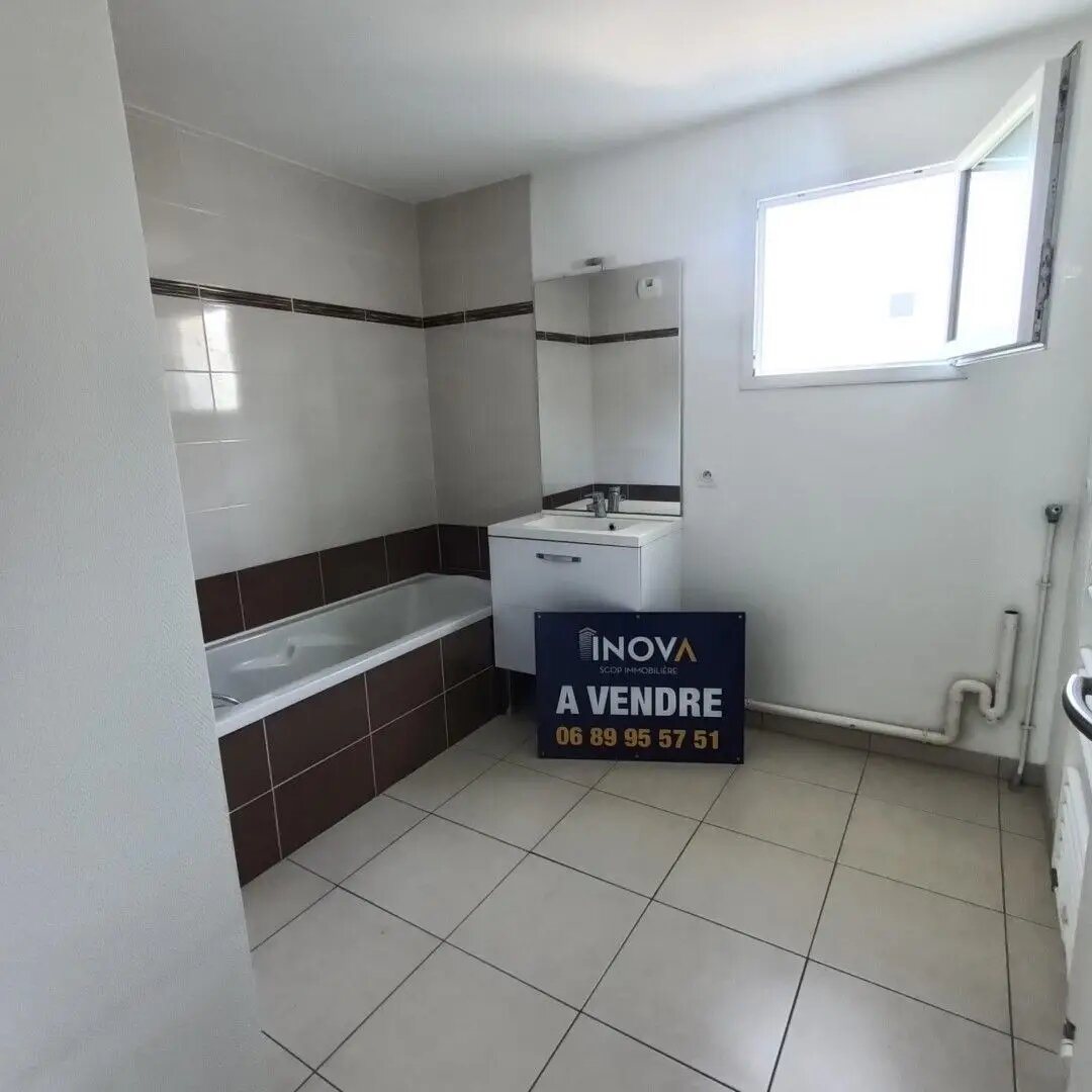Appartement à vendre, 66m², Lanester