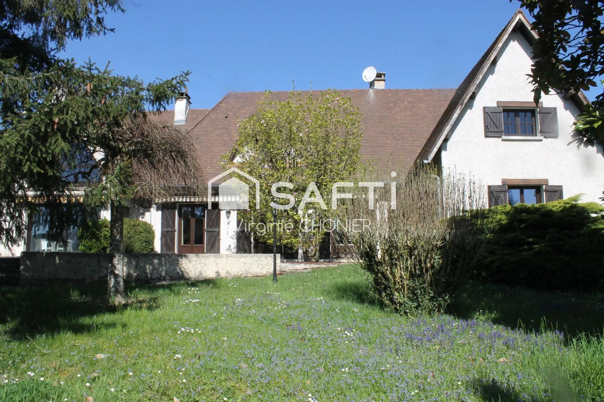 Maison à vendre, 204m², Saint-Rémy-en-Rollat