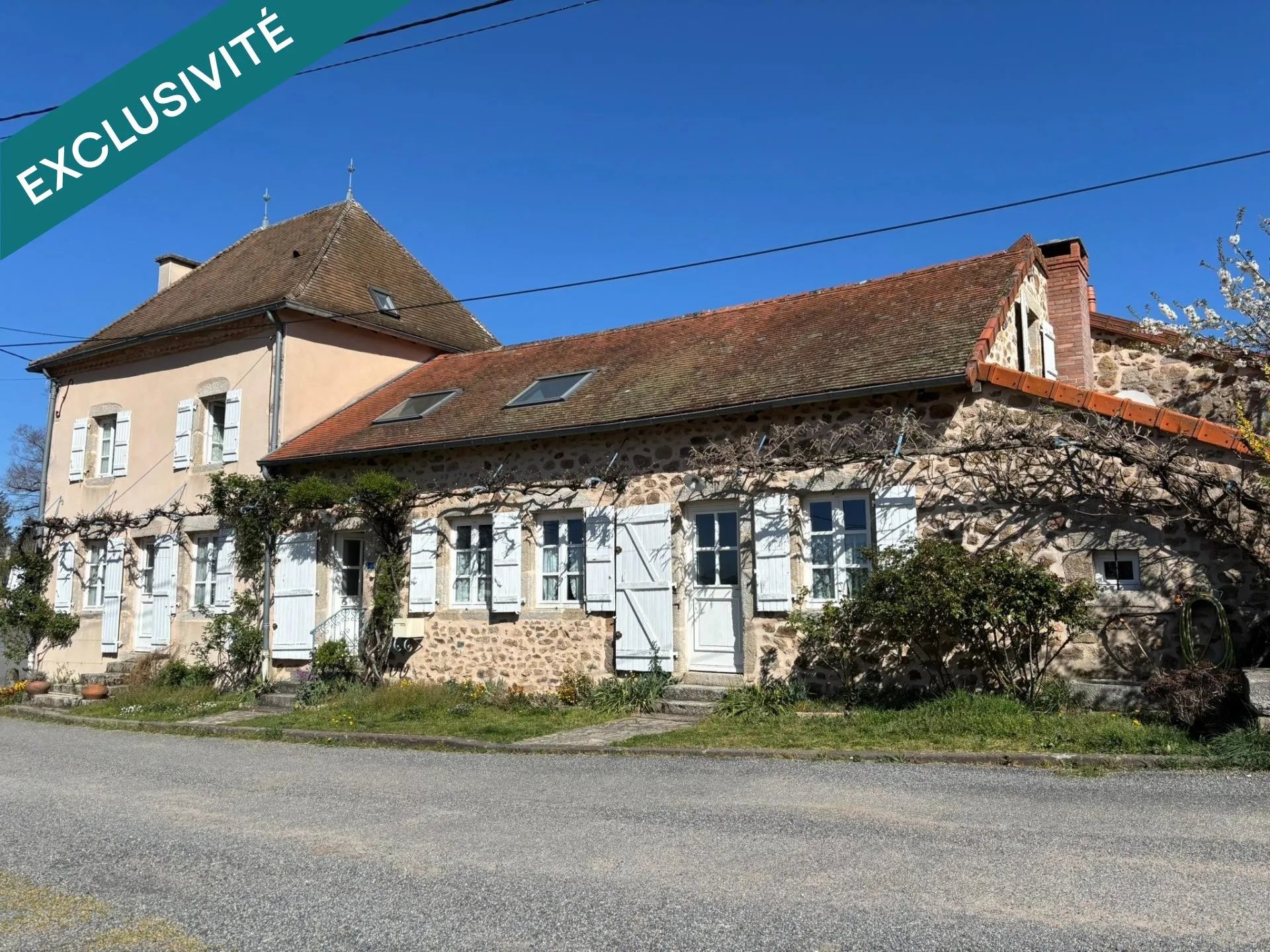Maison à vendre, 242m², Châtel-Montagne