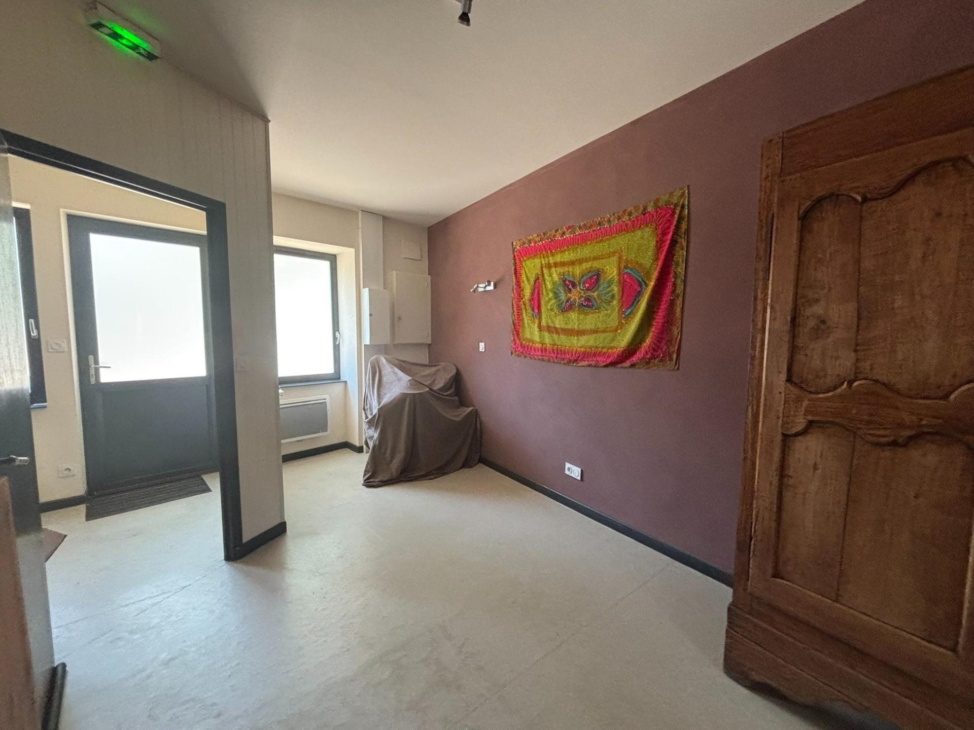 Maison à vendre, 159m², Ferrières-sur-Sichon