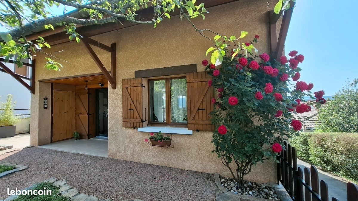 Maison à vendre, 123m², Oyonnax