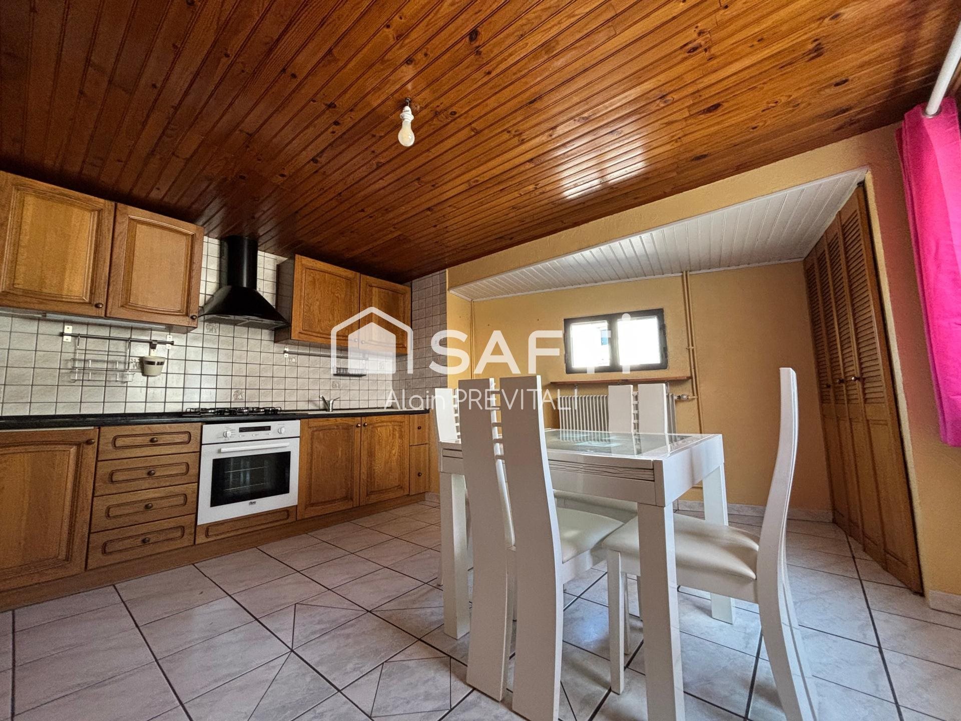 Maison à vendre, 95m², Oyonnax