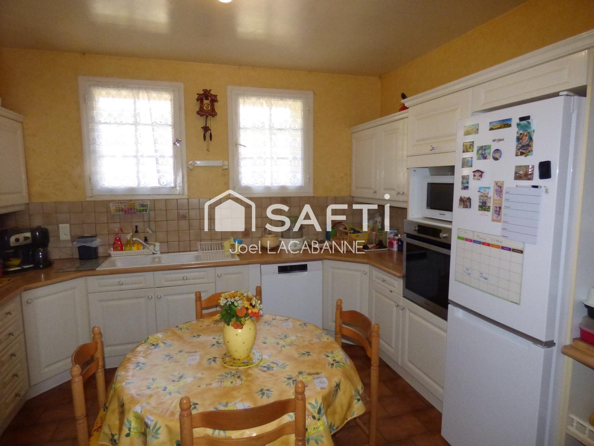 Maison à vendre, 250m², Castelnau-Rivière-Basse