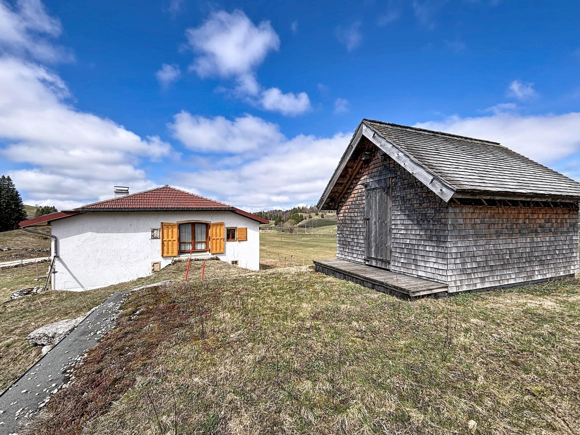 Maison à vendre, 215m², Lajoux