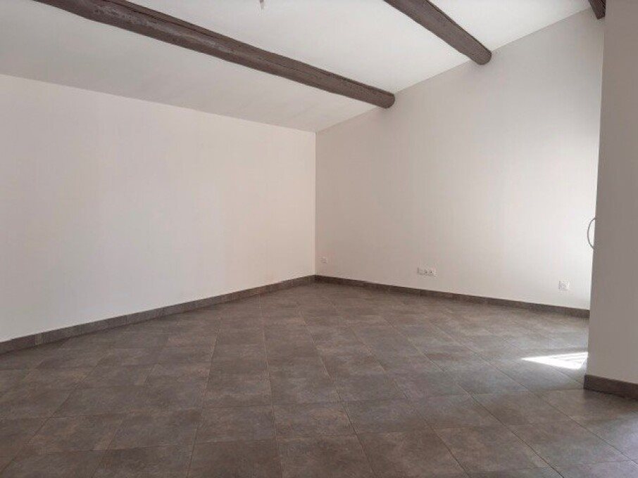 Appartement à louer, 67m², Lunel-Viel