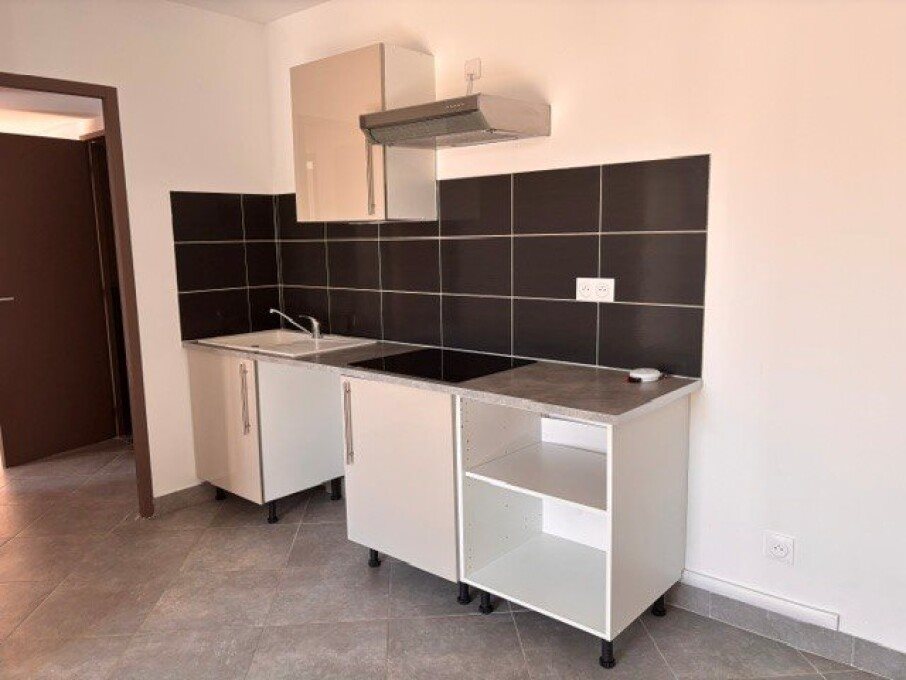 Appartement à louer, 67m², Lunel-Viel
