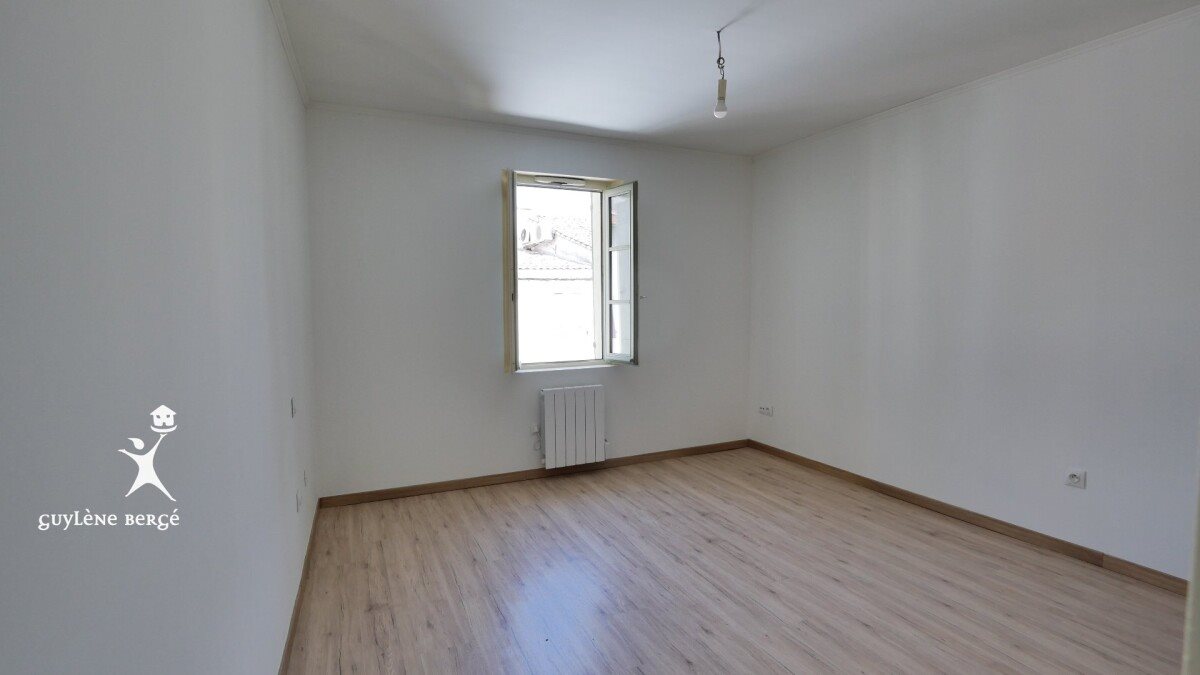 Maison à louer, 47m², Saint-Laurent-d'Aigouze