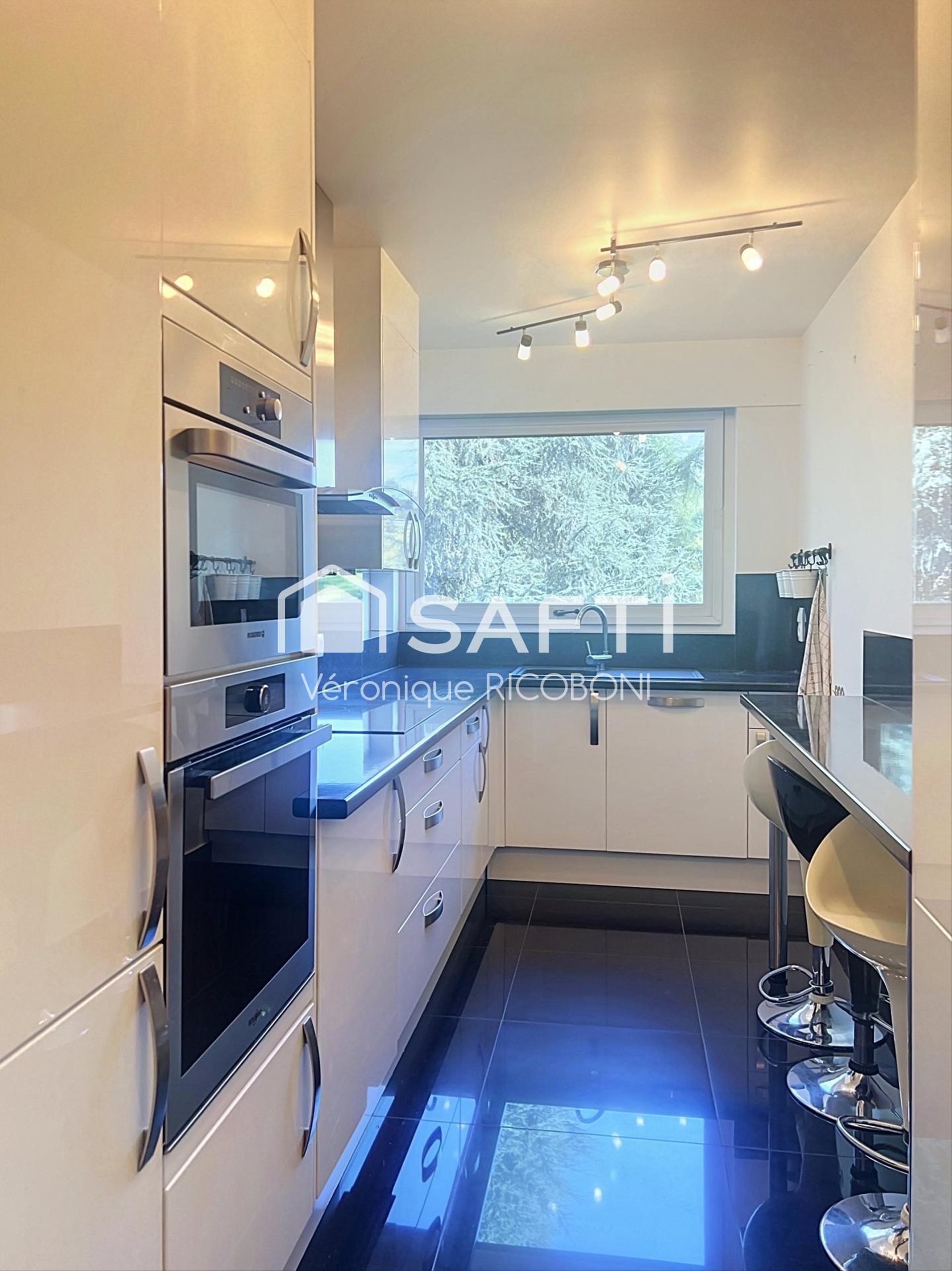 Appartement à vendre, 81m², Le Chesnay