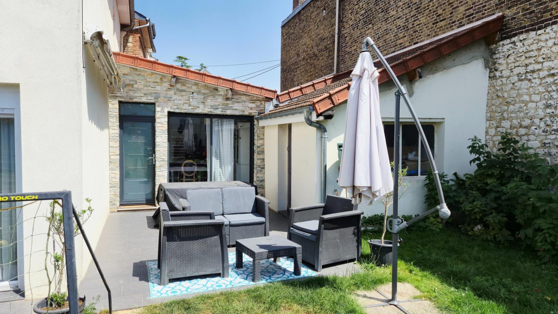 Maison à vendre, 147m², Oissel