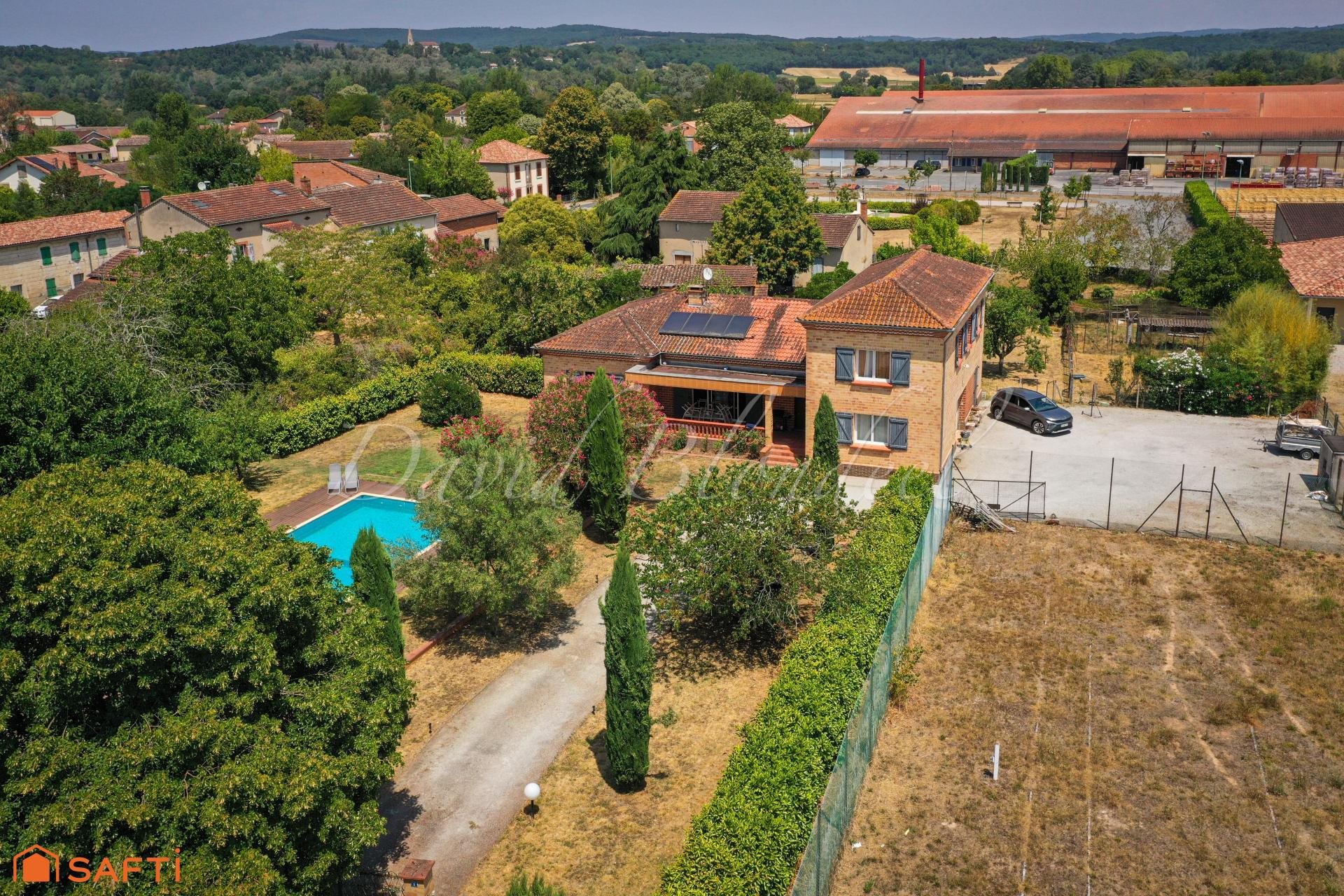 Maison à vendre, 220m², Damiatte