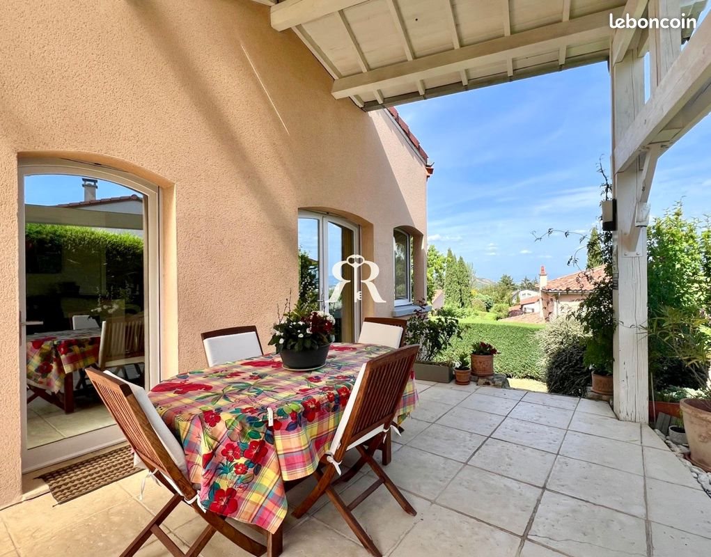 Maison à vendre, 139m², Chamalières