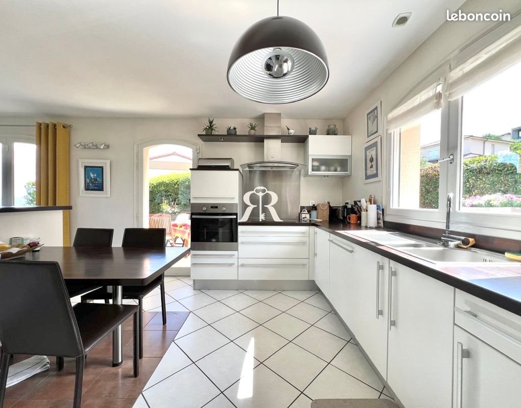 Maison à vendre, 139m², Chamalières