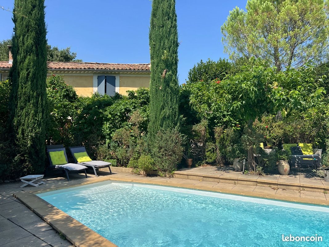 Maison à vendre, 250m², Gargas