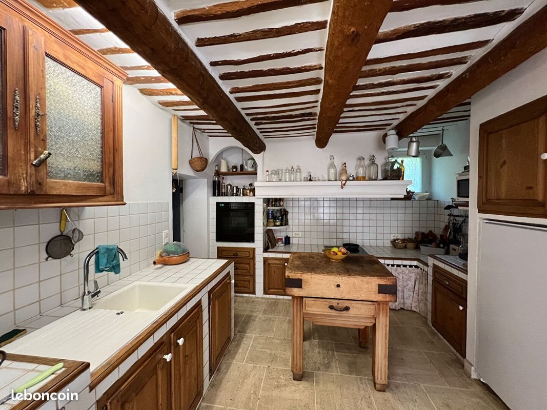 Maison à vendre, 250m², Gargas