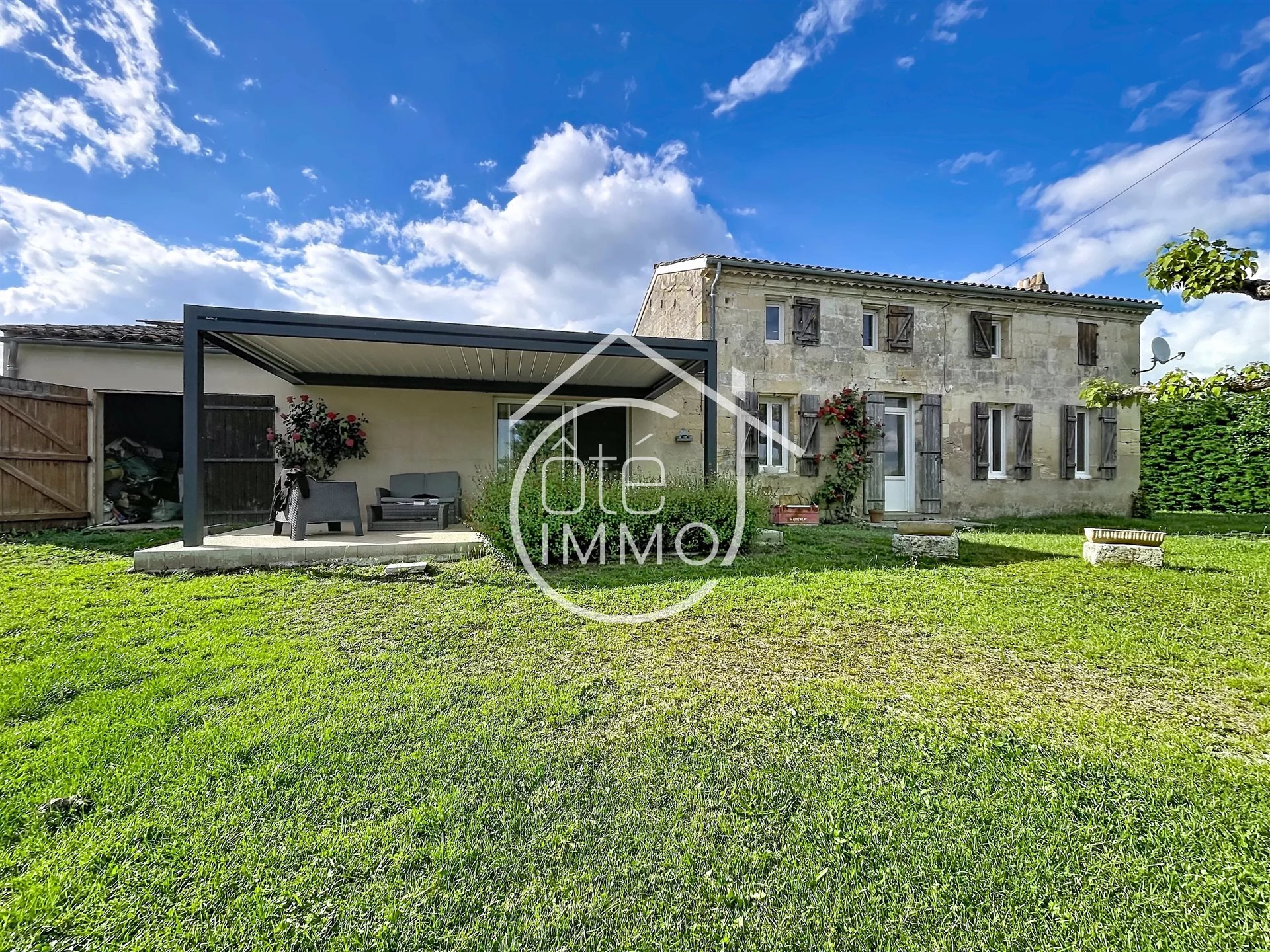 Maison à vendre, 188m², Sainte-Terre