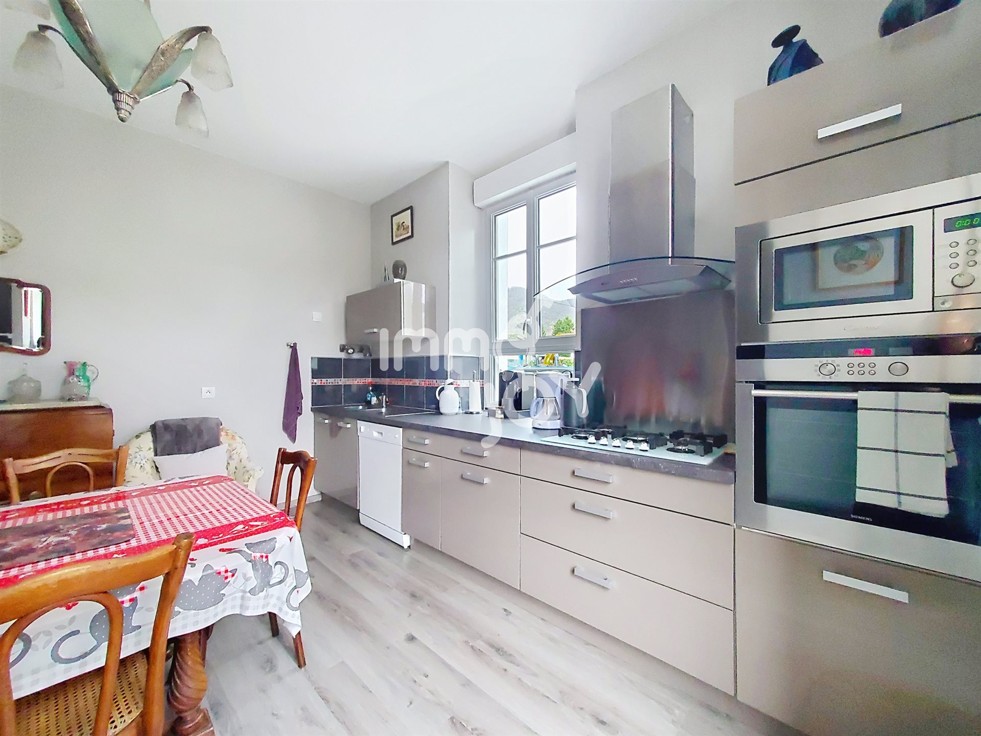 Maison à vendre, 237m², Loures-Barousse