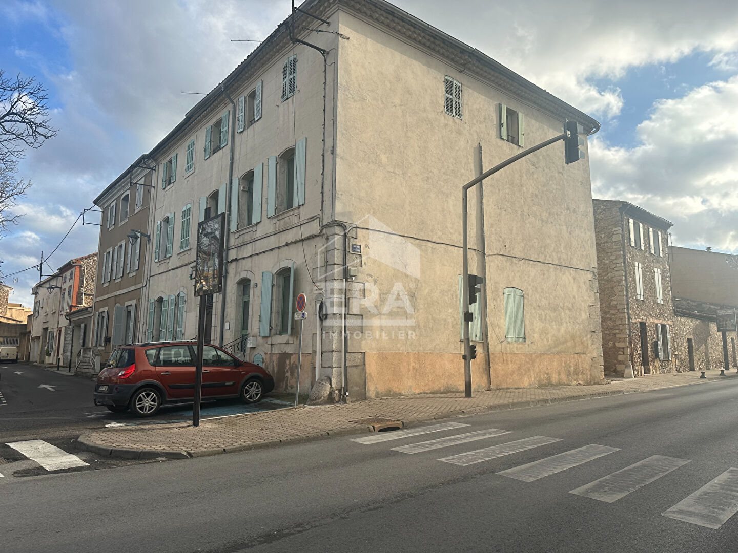 Appartement à vendre, 145m², Saint-Maximin-la-Sainte-Baume