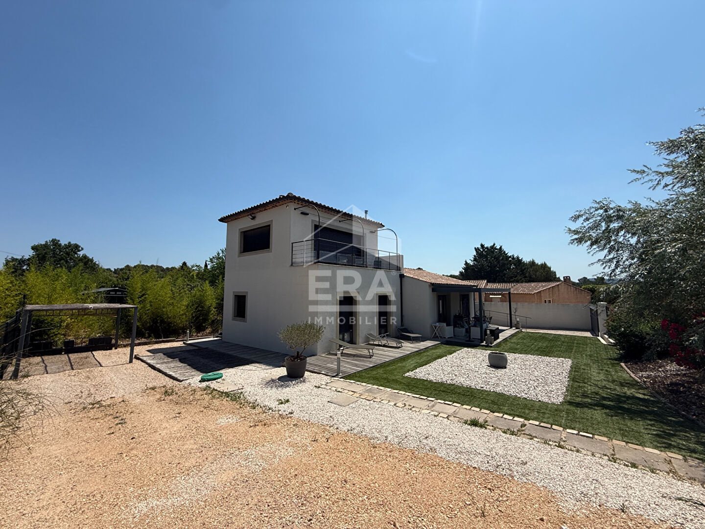 Maison à vendre, 146m², Saint-Maximin-la-Sainte-Baume