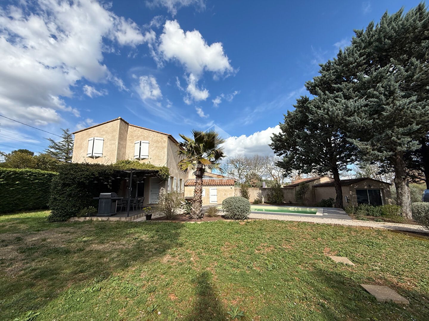 Maison à vendre, 120m², Saint-Maximin-la-Sainte-Baume